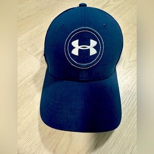 Under Armour navy blue golf cap